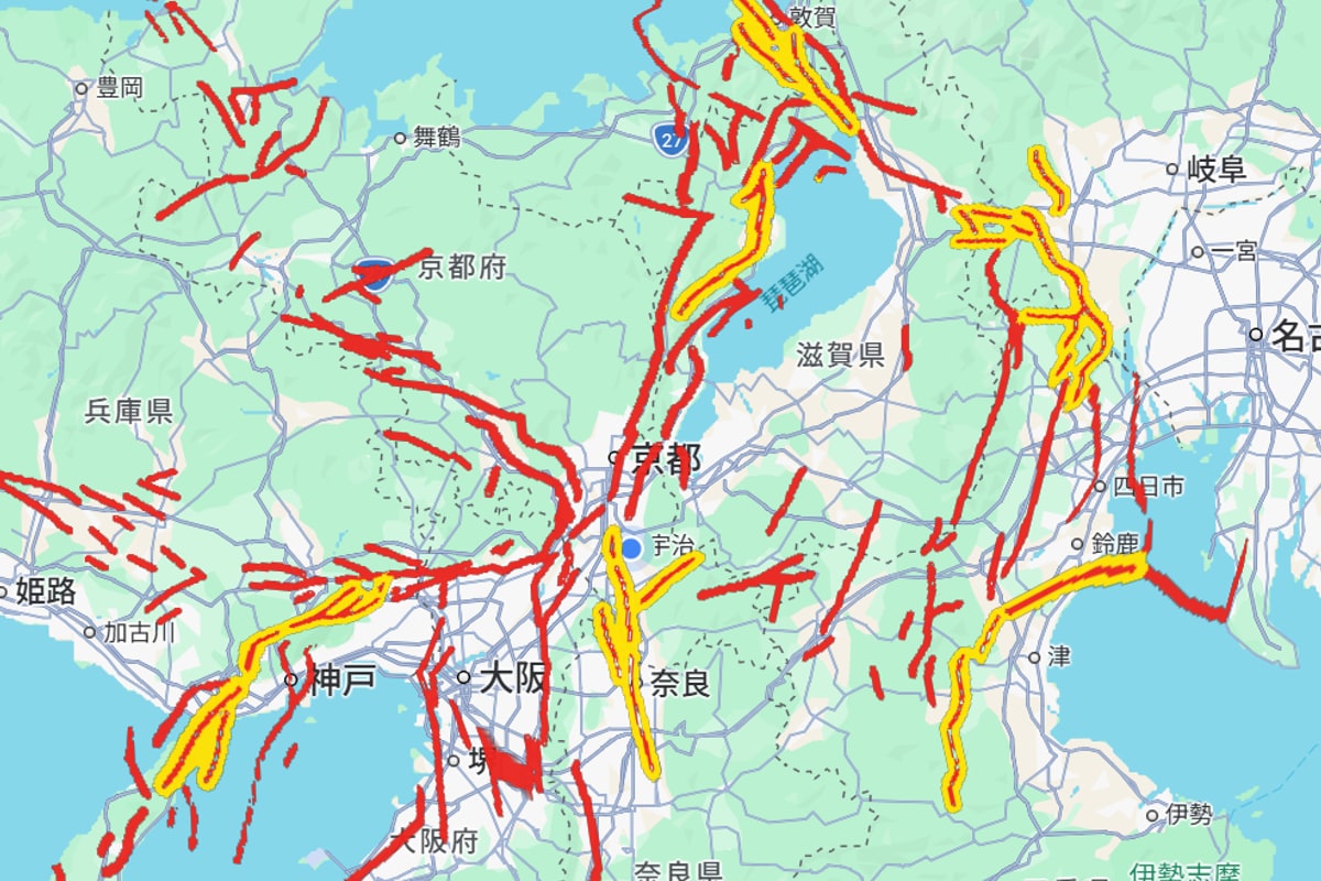 近畿圏の活断層の分布を確認する広域図