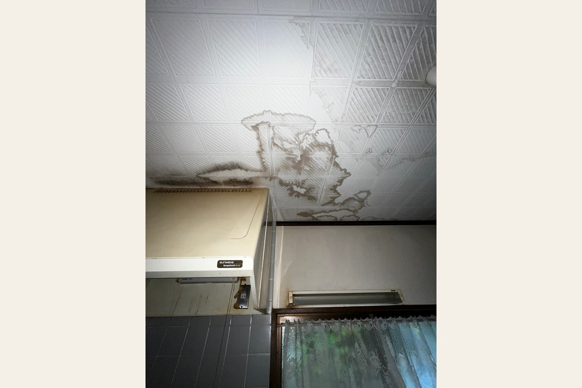 尼崎市の雨漏りがある戸建てを現状のまま買取した事例の事例写真1